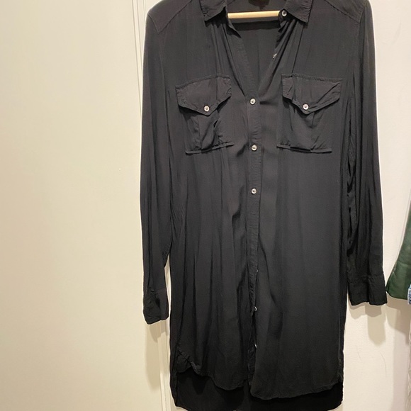 Black shirt - Picture 8 of 8